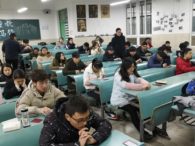 免费足球直播app