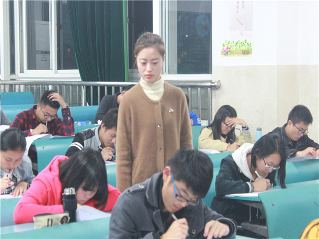 免费足球直播app