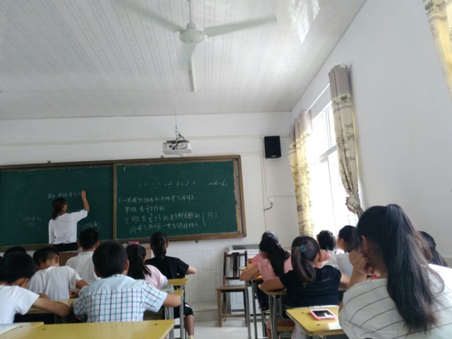 免费足球直播app