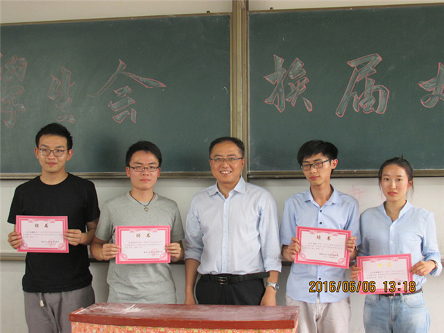 免费足球直播app