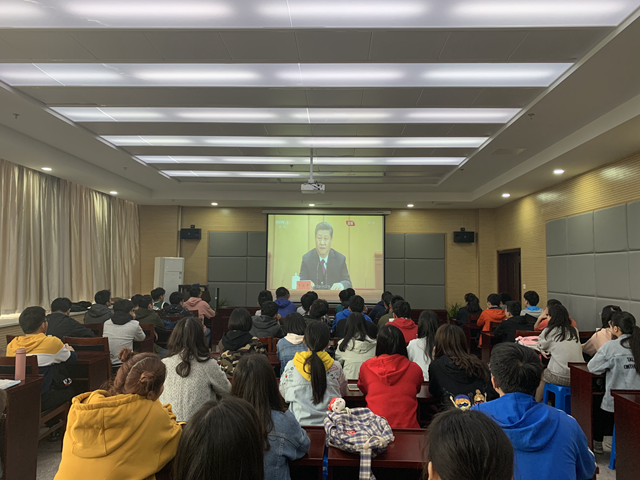 免费足球直播app