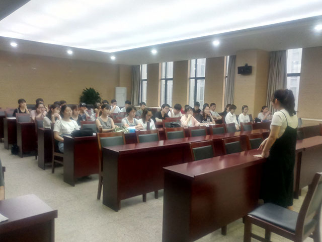 免费足球直播app