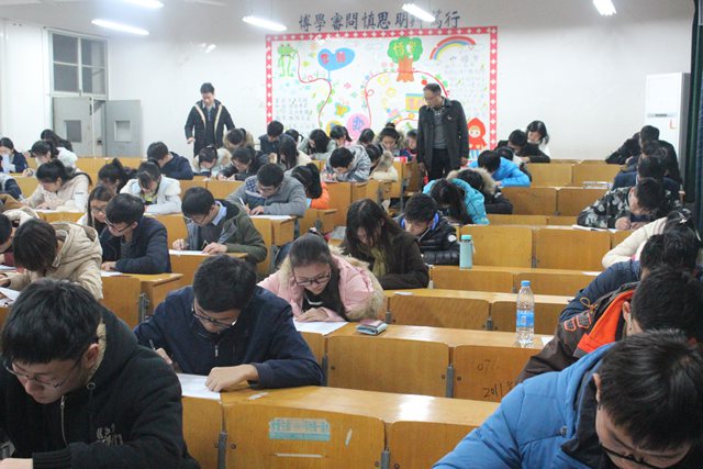 免费足球直播app