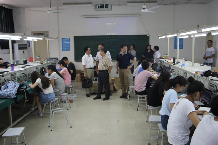 免费足球直播app