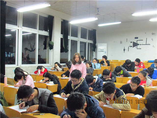 免费足球直播app