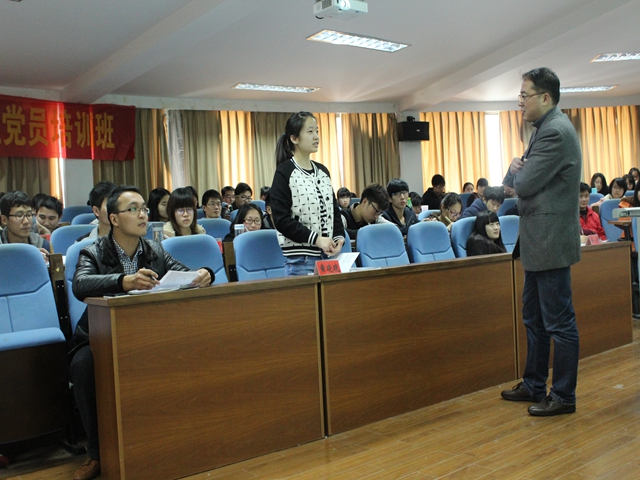 免费足球直播app