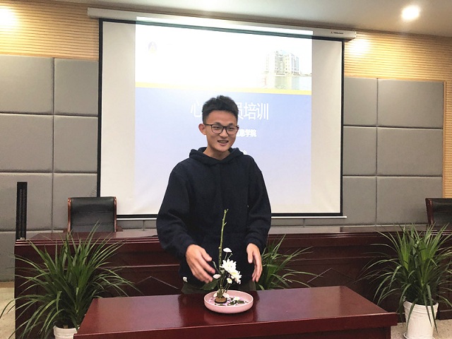 免费足球直播app