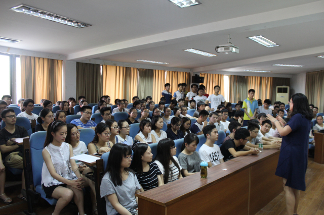 免费足球直播app