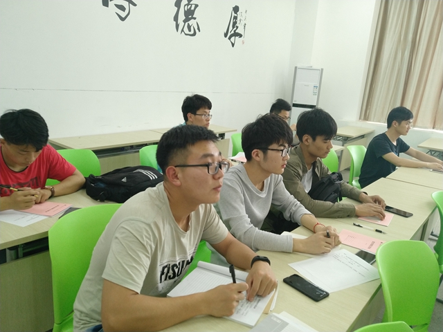 免费足球直播app