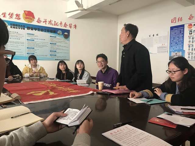 免费足球直播app