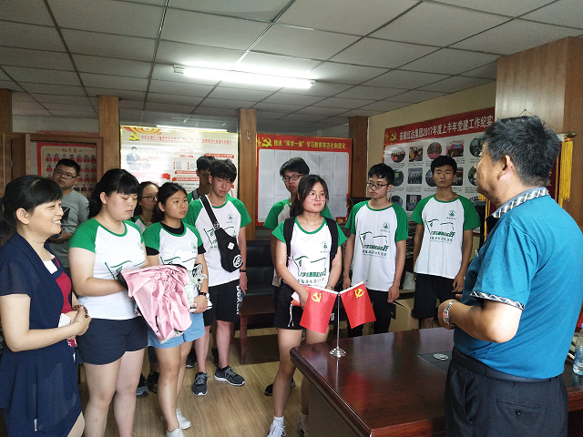 免费足球直播app