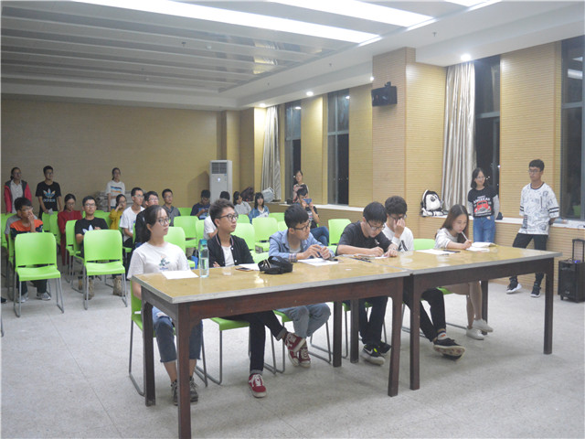 免费足球直播app