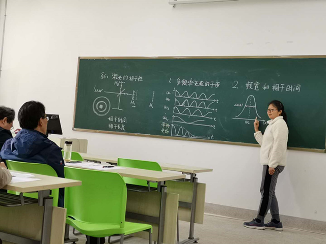 免费足球直播app