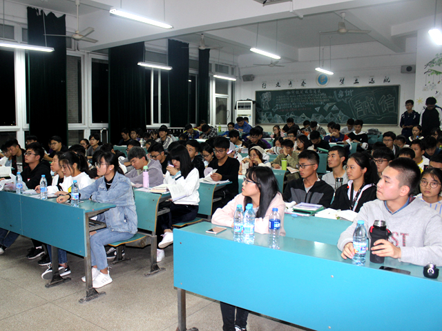 免费足球直播app