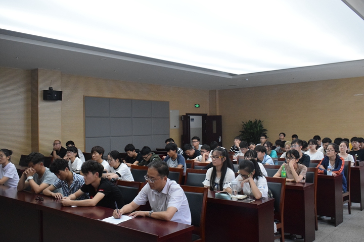 免费足球直播app