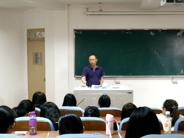 免费足球直播app