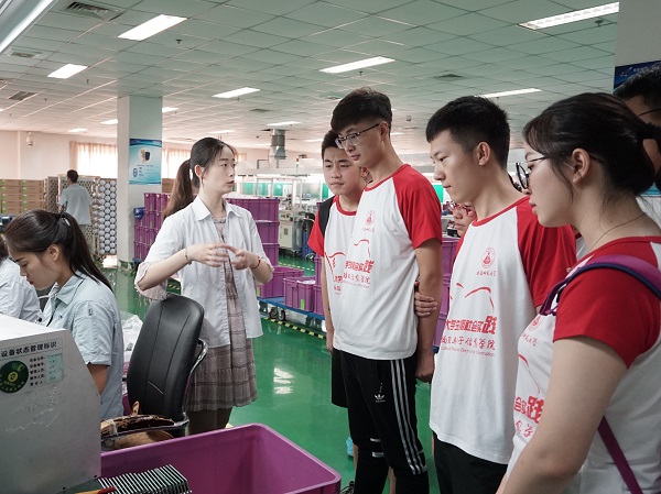 免费足球直播app