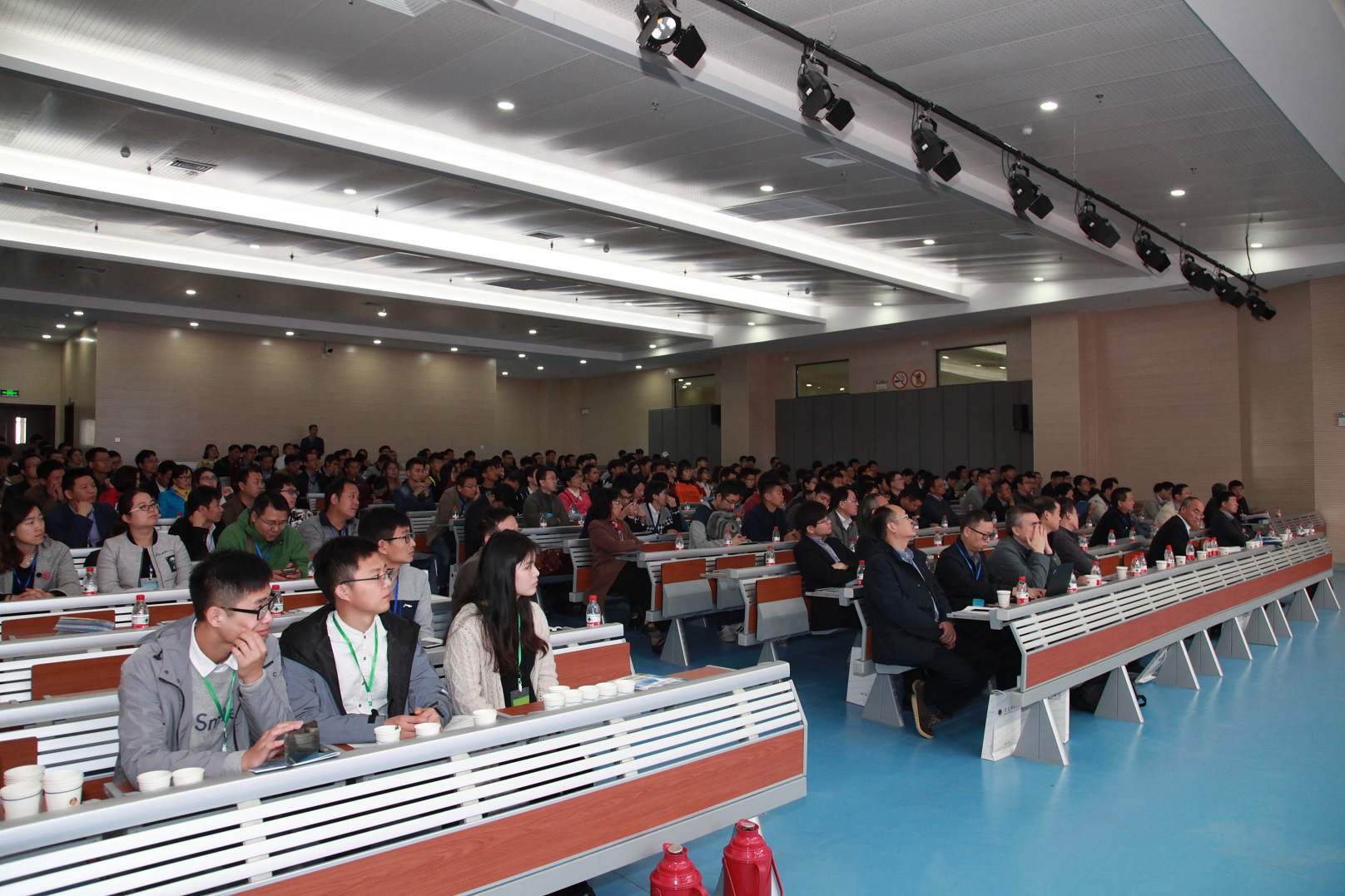 免费足球直播app