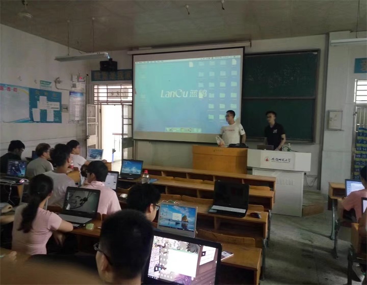 免费足球直播app