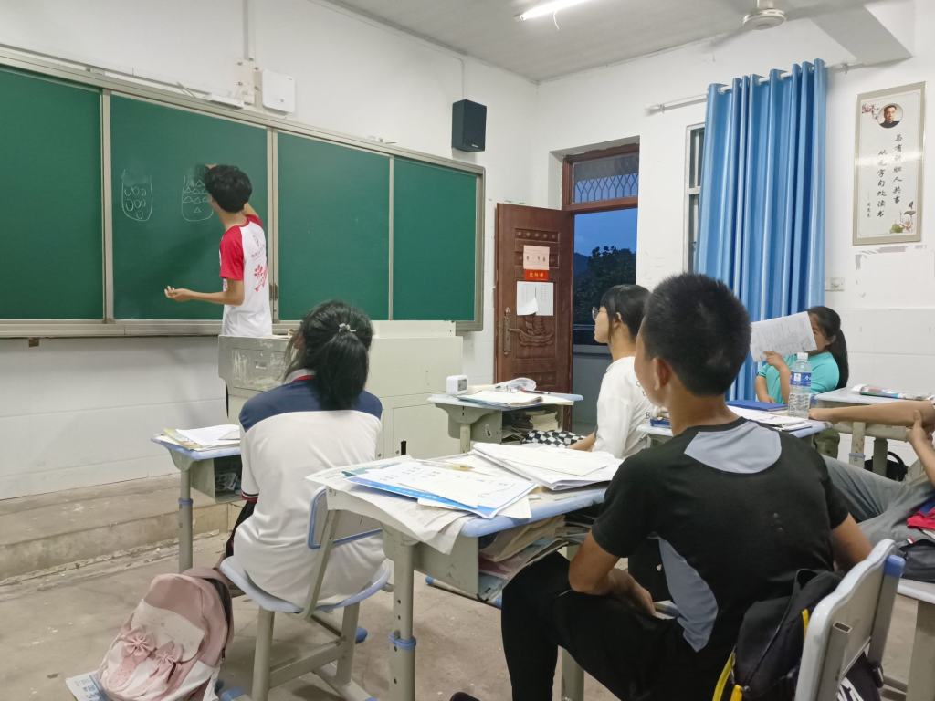 免费足球直播app