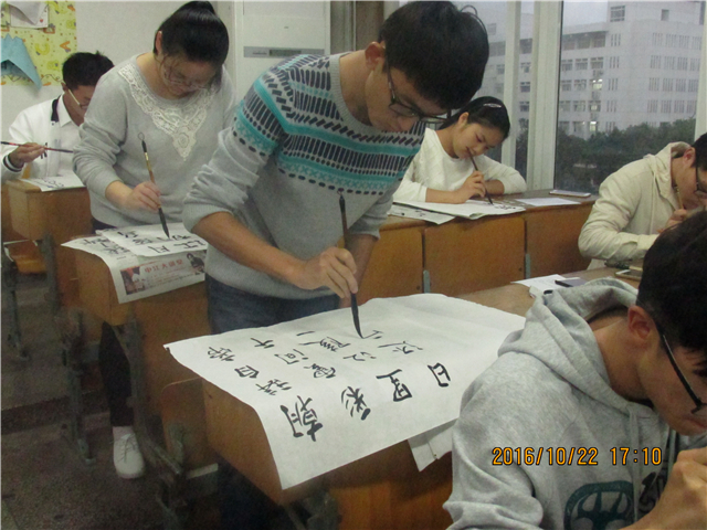 免费足球直播app