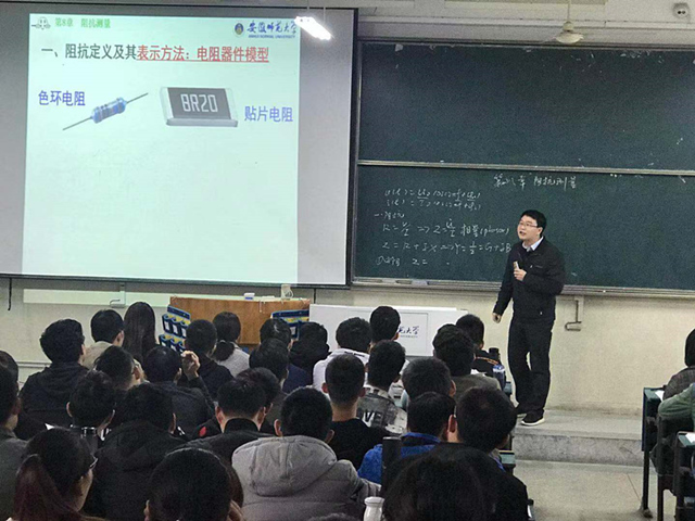 免费足球直播app