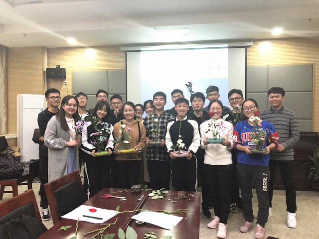 免费足球直播app