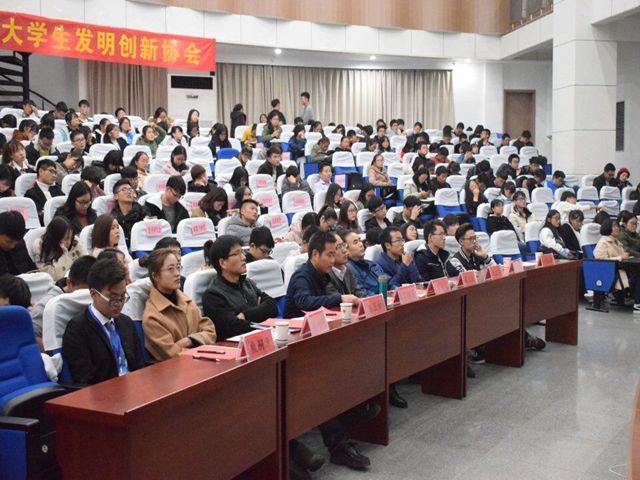 免费足球直播app