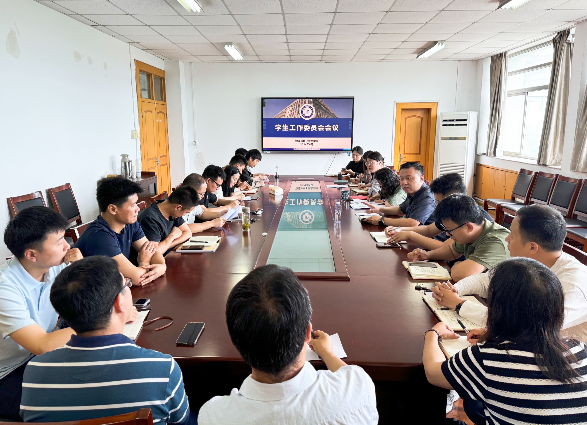 免费足球直播app