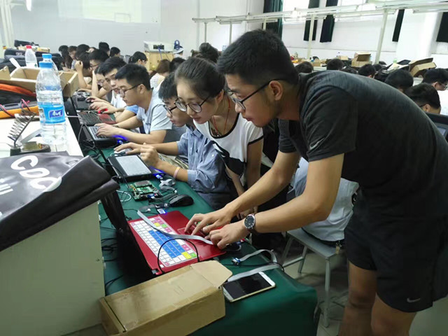 免费足球直播app