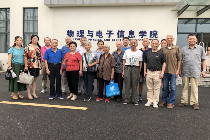 免费足球直播app