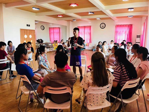 免费足球直播app