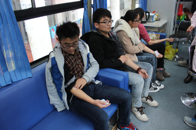 免费足球直播app