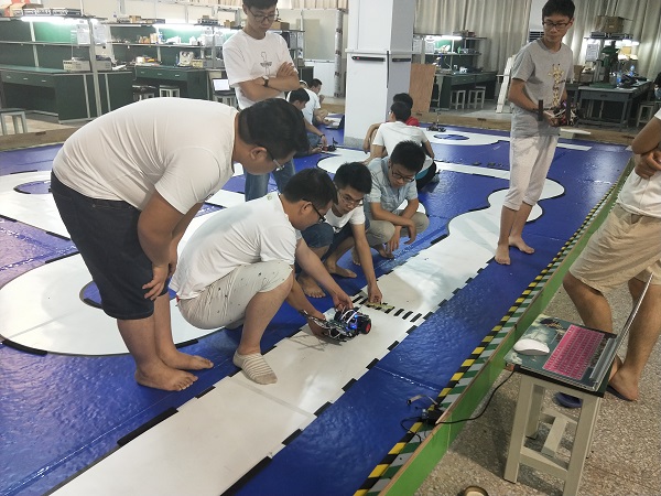 免费足球直播app