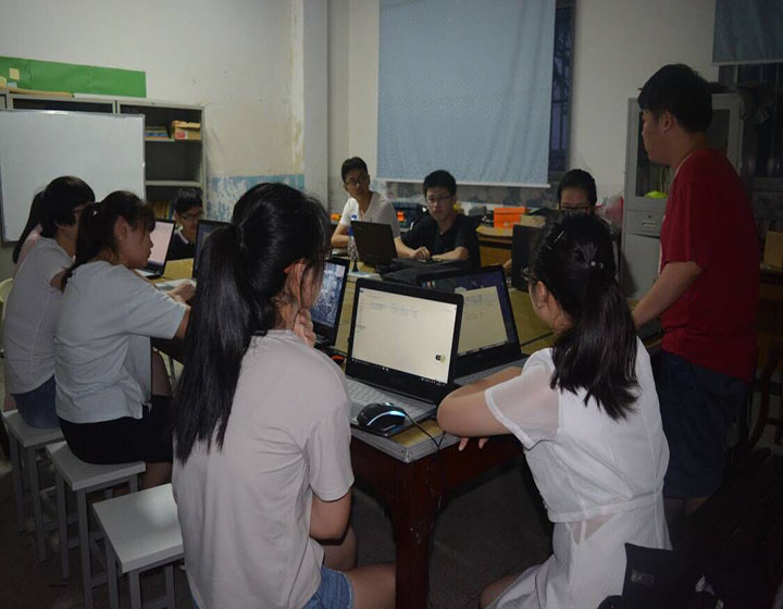 免费足球直播app