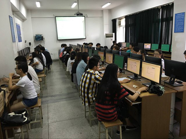 免费足球直播app