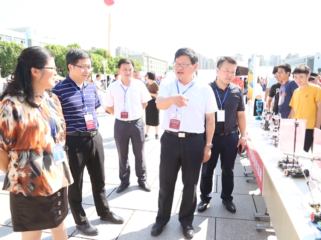 免费足球直播app