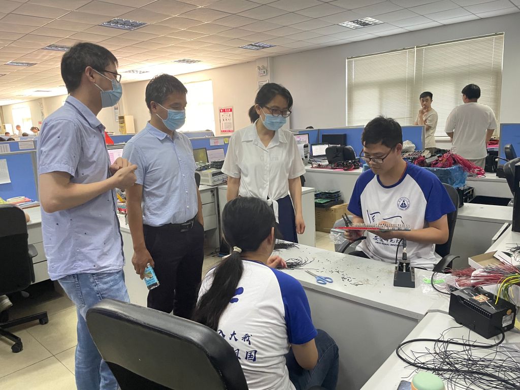 免费足球直播app