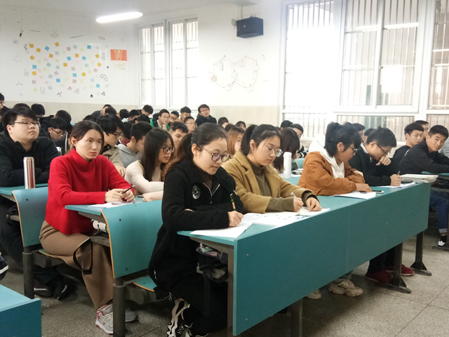 免费足球直播app