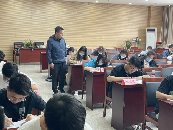 免费足球直播app